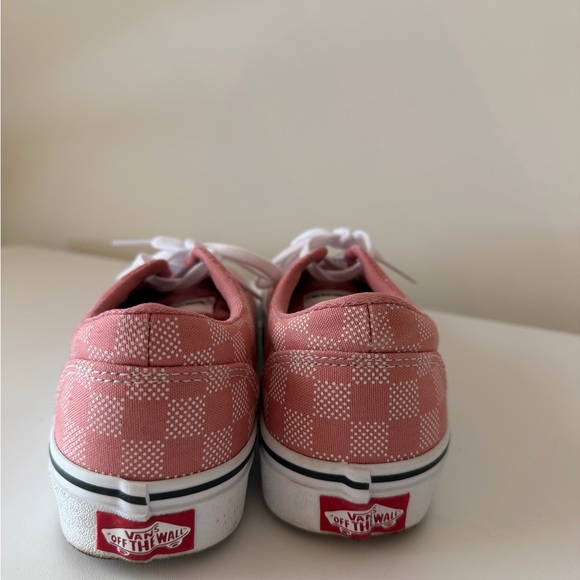 Vans Pink Checkerboard Low-Top Sneakers - Picture 2 of 7